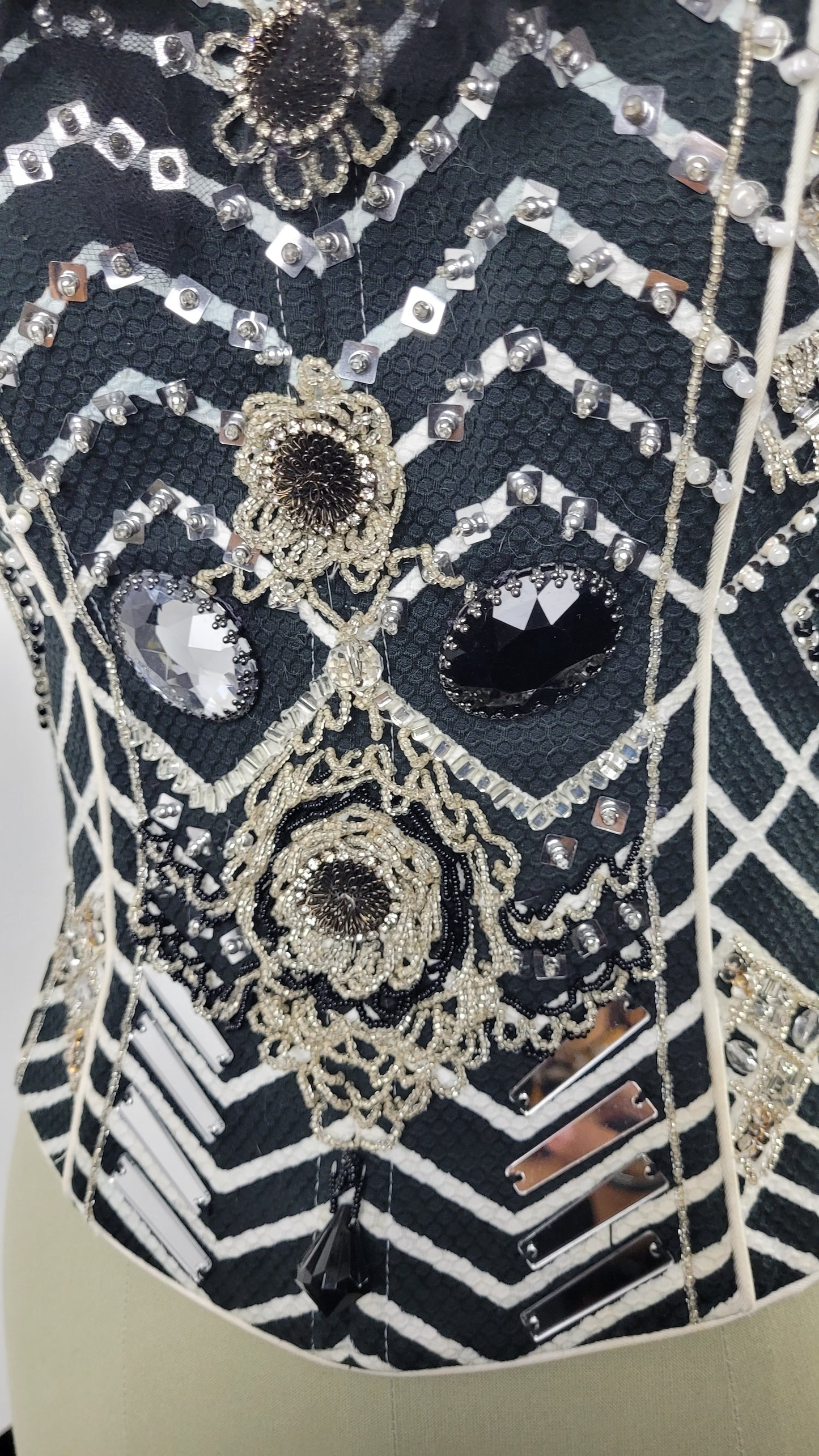 corset strapless white/black with embroidery   Galaxy collection