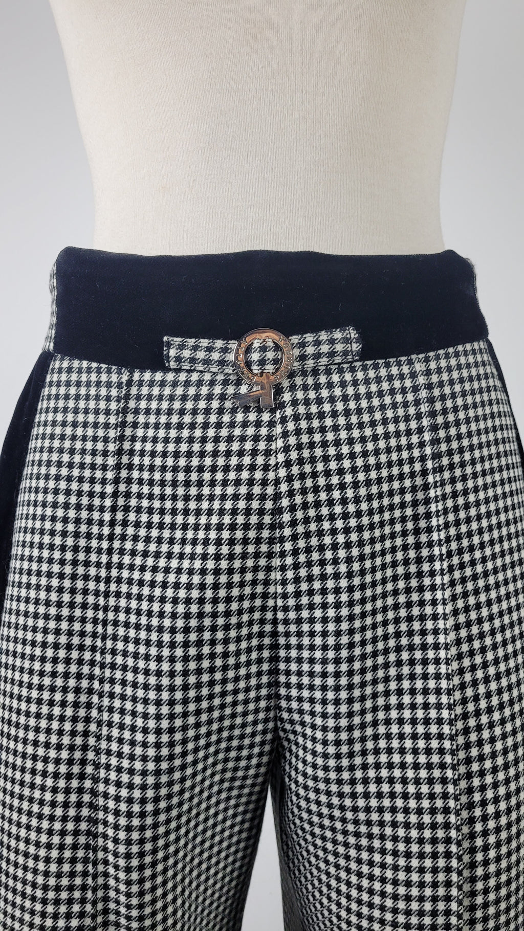 Short  trousers   "Doll"
