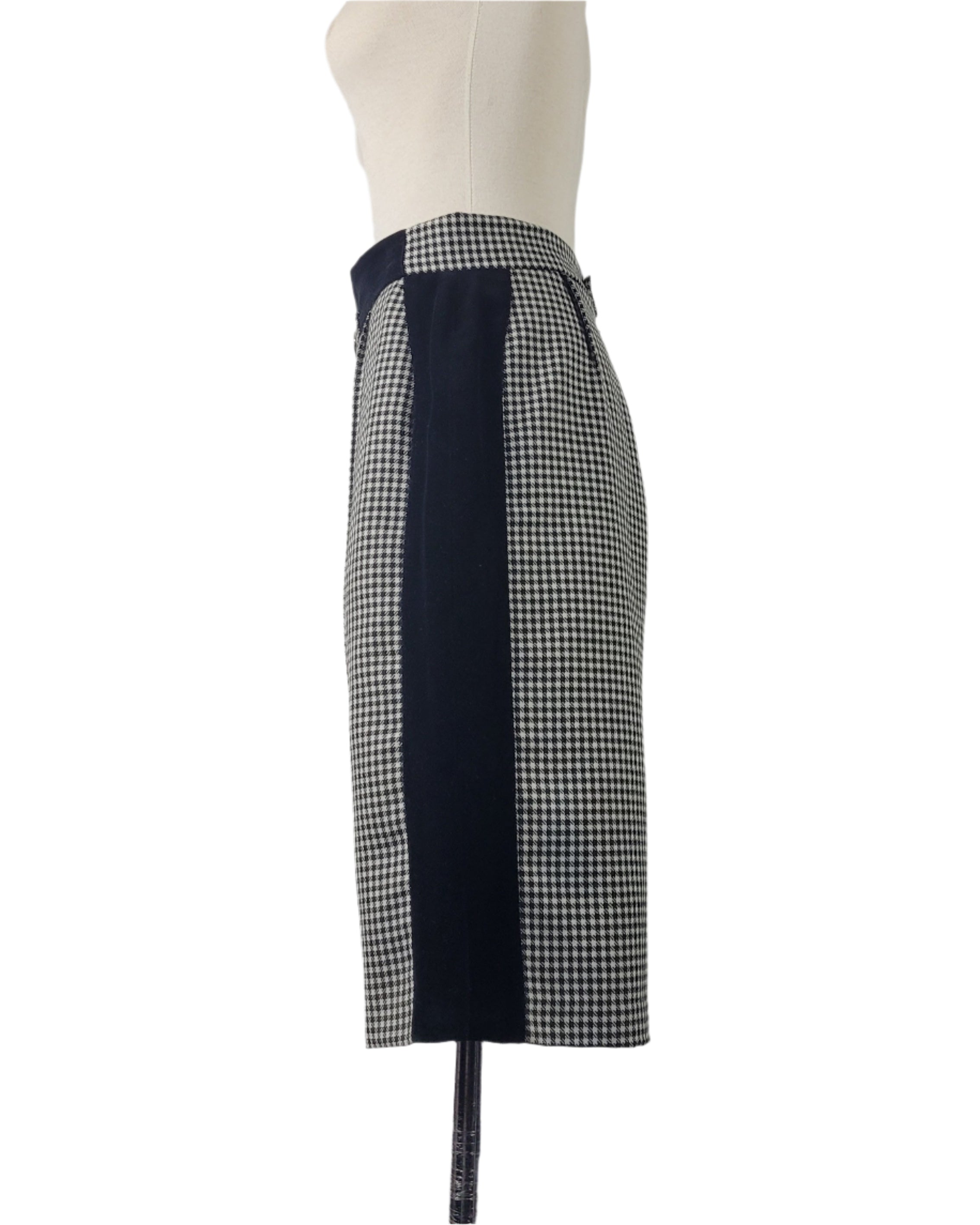 Short  trousers   "Doll"