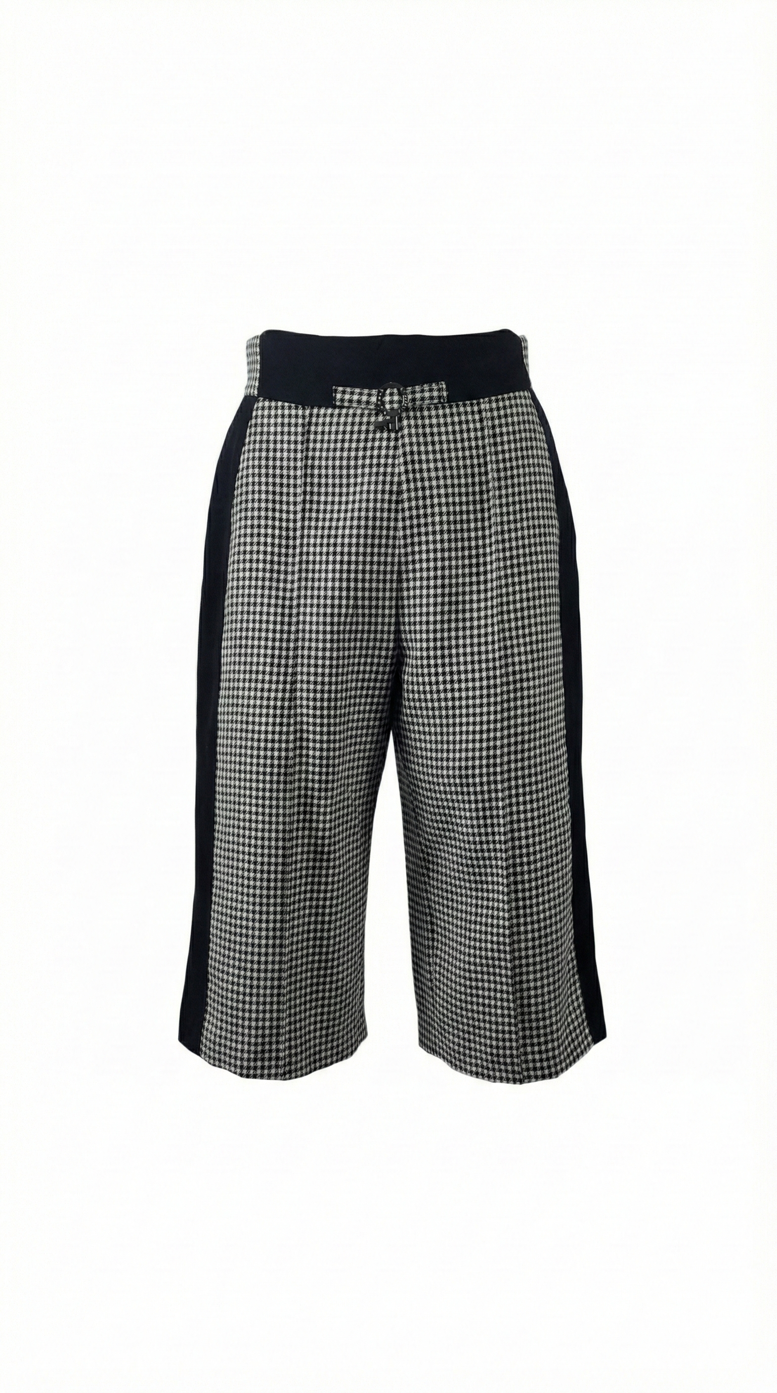 Short  trousers   "Doll"